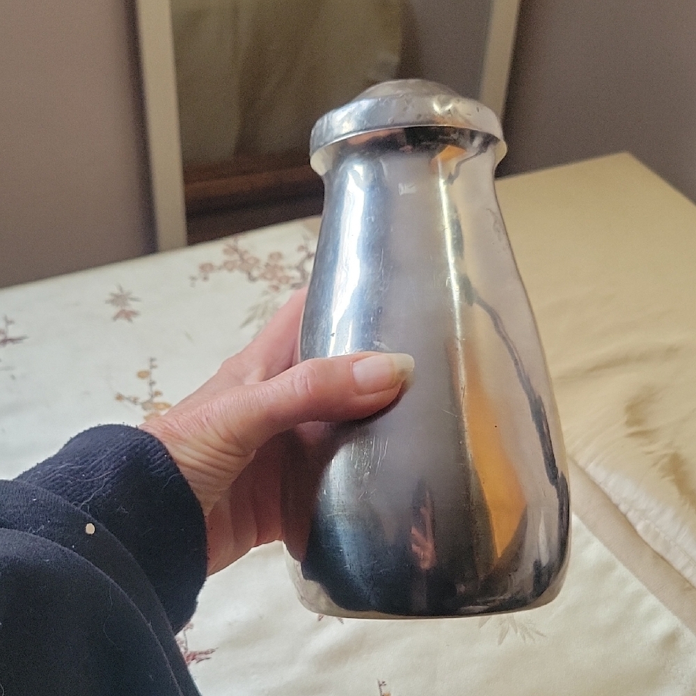 Antique Hospital Water  Vessel~Vollrath~